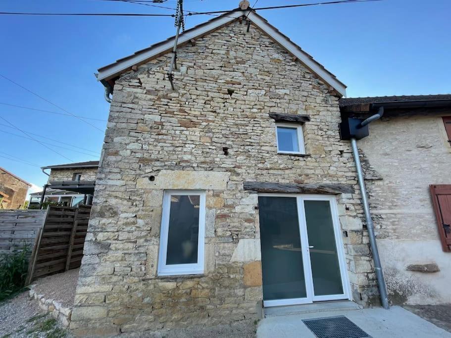 Charmante Maison De Village Viré Εξωτερικό φωτογραφία